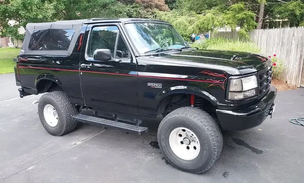 1993 Ford Bronco XLT