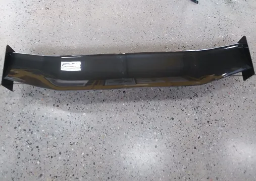 2011 Parts & Memorabilia Bodywork - Image 4 of 11