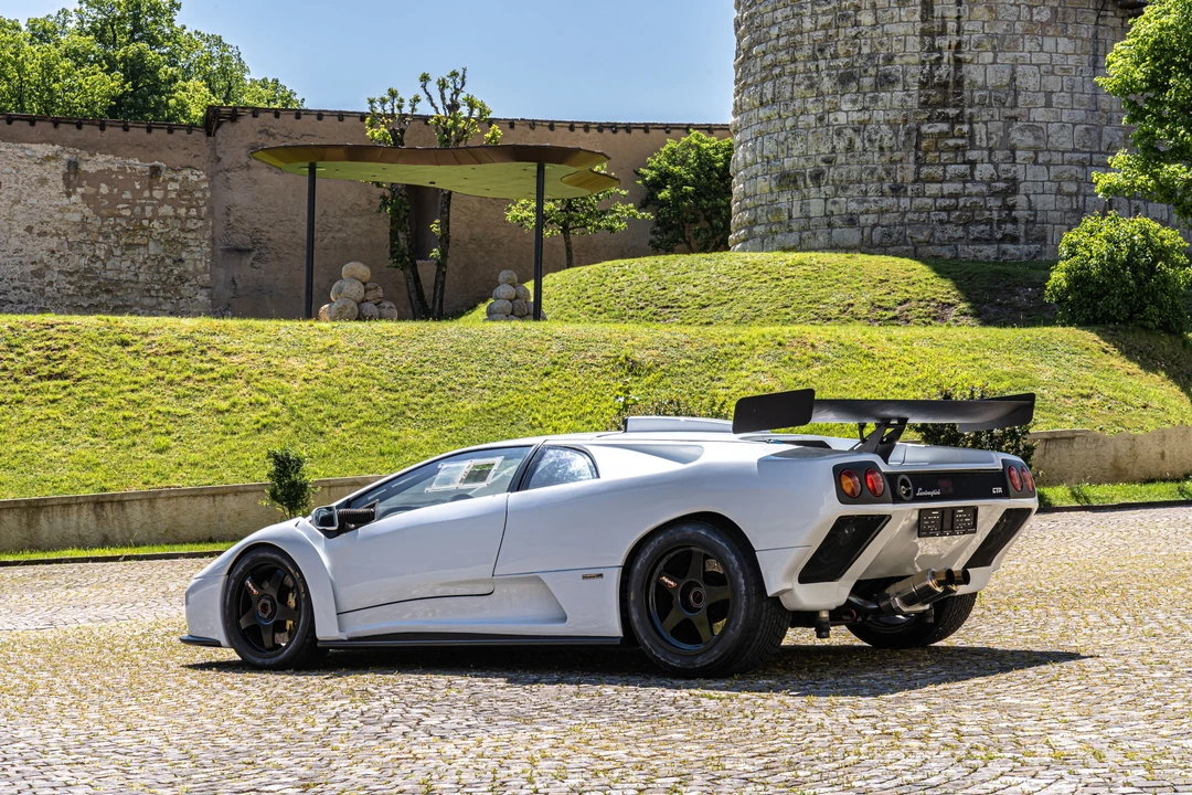 2001 Lamborghini Diablo GTR - Image 5 of 31