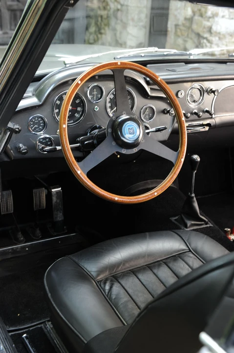 2005 Aston Martin DB4 GT - Image 13 of 22