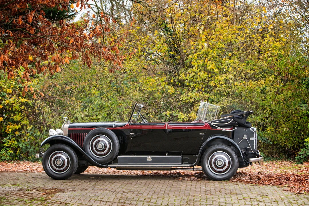 1992 Hispano-Suiza - Image 11 of 31