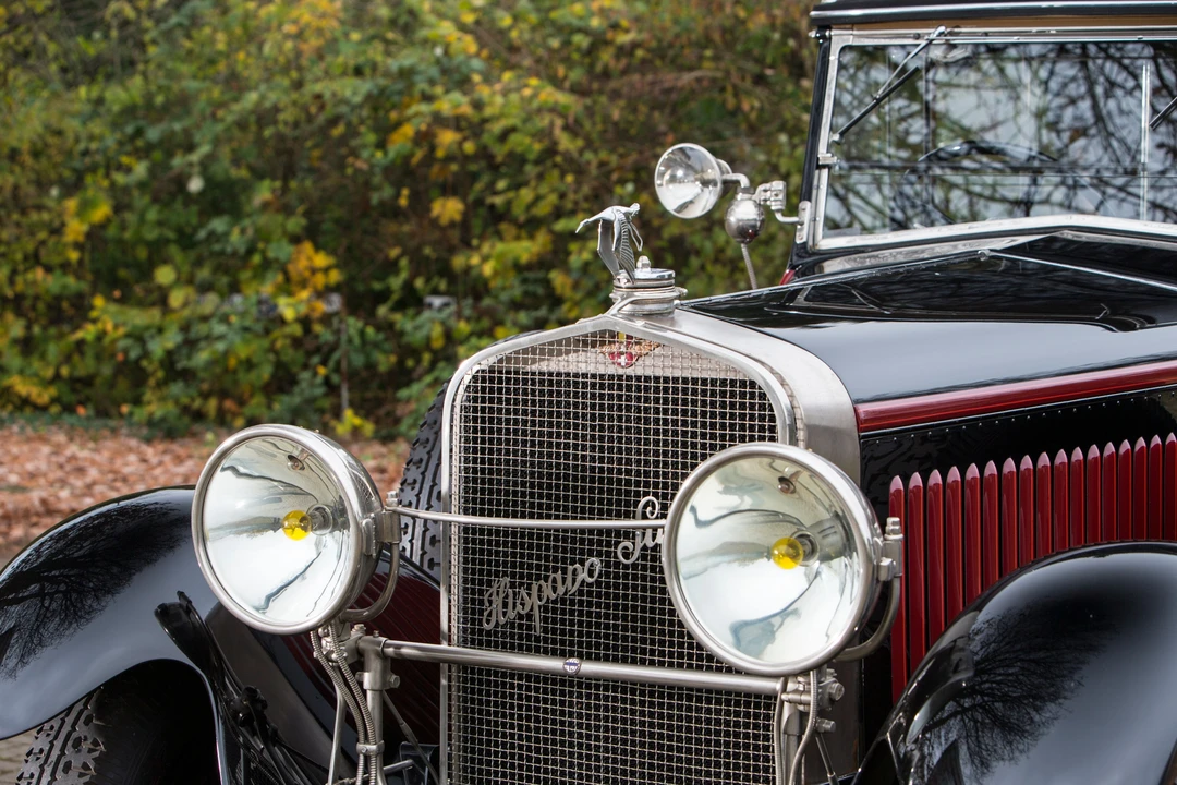 1992 Hispano-Suiza - Image 25 of 31