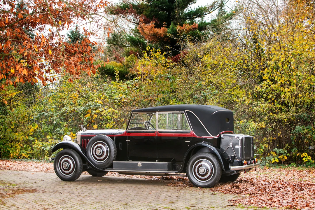 1992 Hispano-Suiza - Image 10 of 31