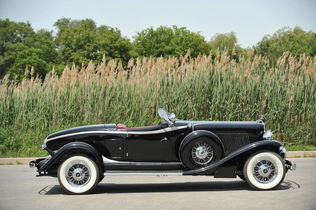 1932 Auburn Twelve - Image 6 of 24