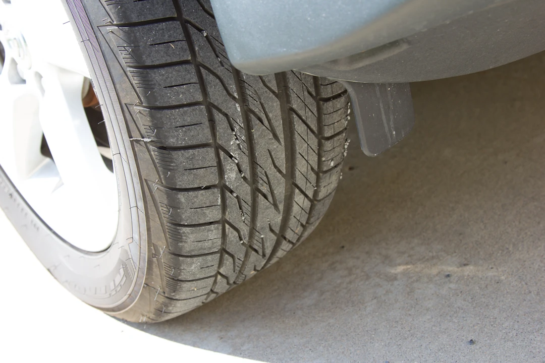 2004 Lexus RX 2nd Gen - Image 3 of 5