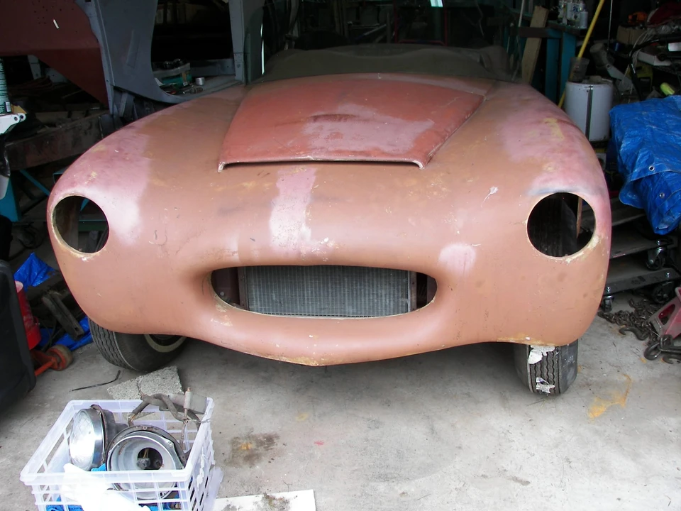 Willys - Image 2 of 31