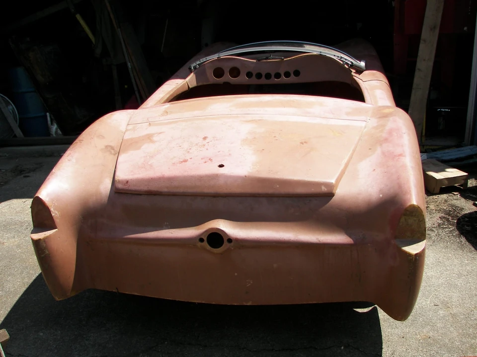 Willys - Image 13 of 31