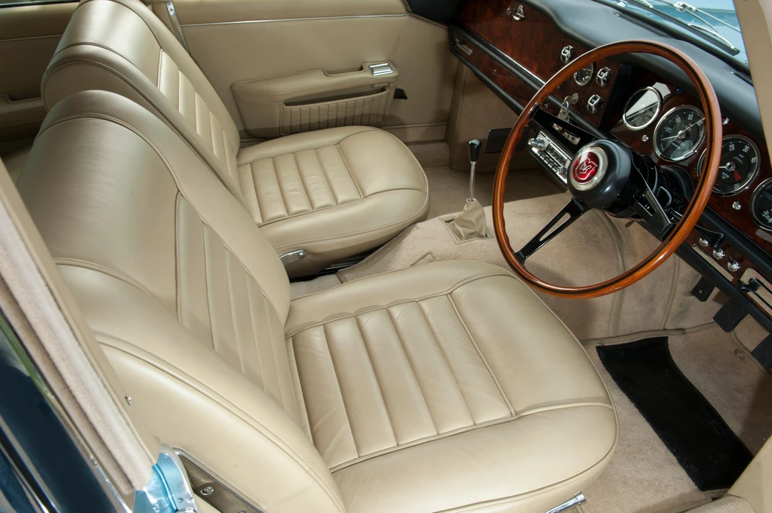 1963 Aston Martin Lagonda - Image 15 of 31
