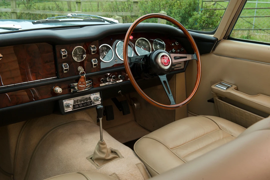 1963 Aston Martin Lagonda - Image 3 of 31