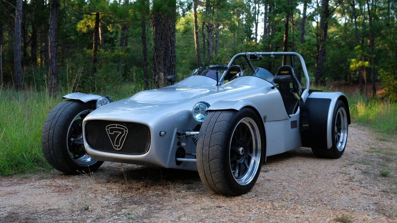 Vehicle image 7 of 31