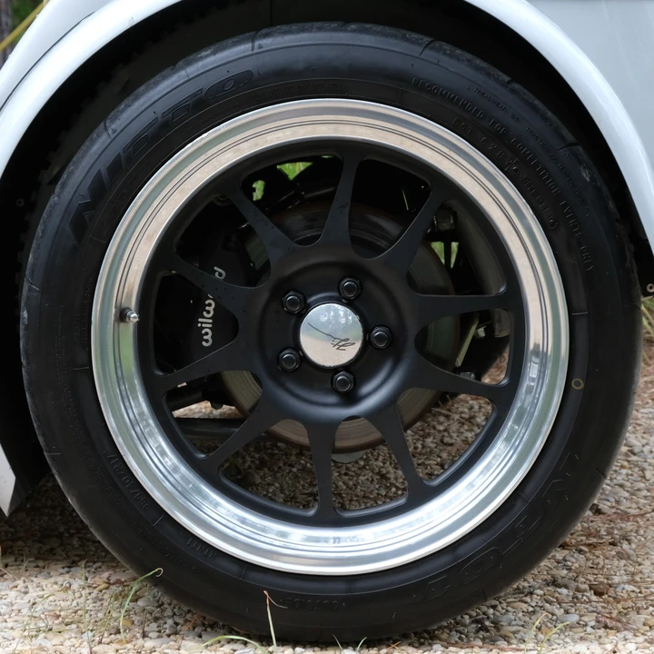 Vehicle image 30 of 31