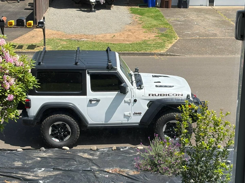 2020 Jeep JL Wrangler - Image 6 of 8