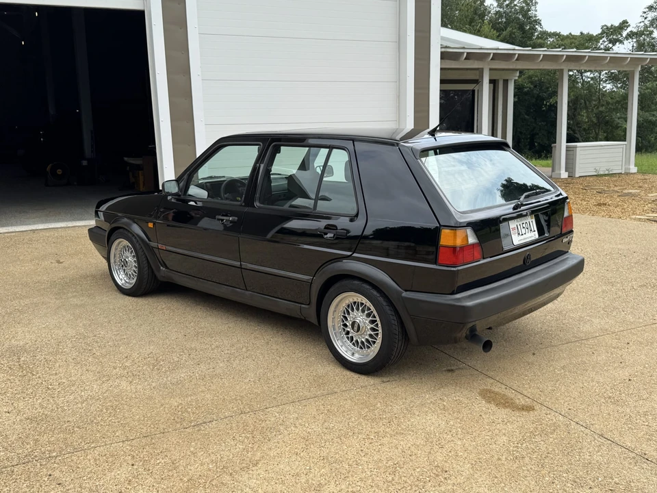 1991 Volkswagen GTI Mk2 - Image 24 of 31
