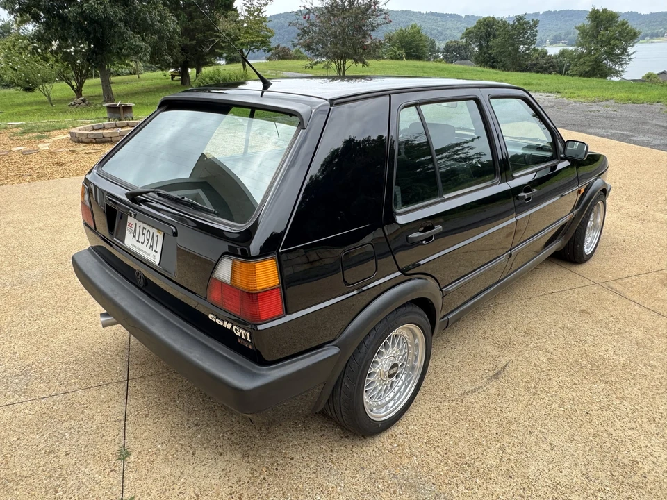 1991 Volkswagen GTI Mk2 - Image 12 of 31