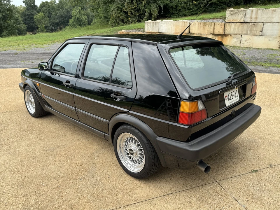 1991 Volkswagen GTI Mk2 - Image 22 of 31