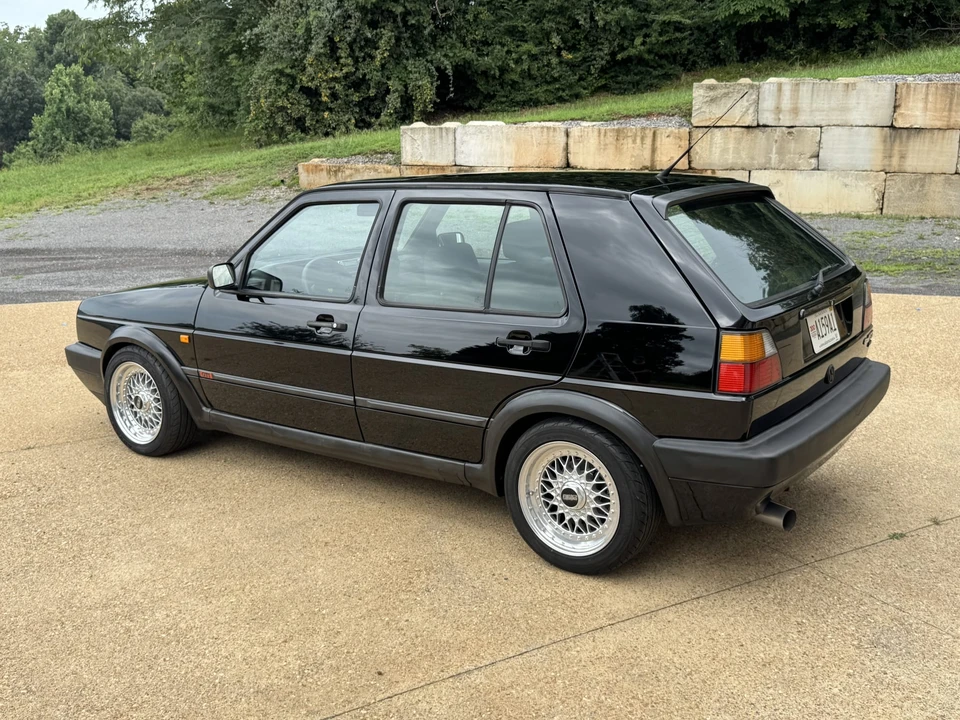 1991 Volkswagen GTI Mk2 - Image 25 of 31
