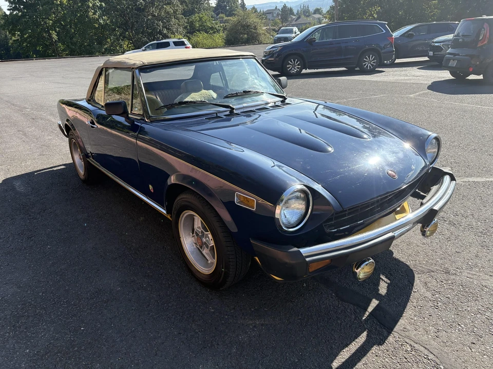 1978 Fiat 124 Sport Spider - Image 8 of 31