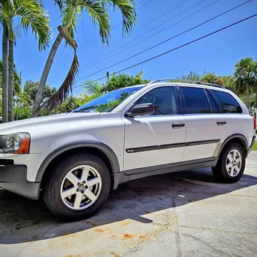 2005 Volvo XC90 V8