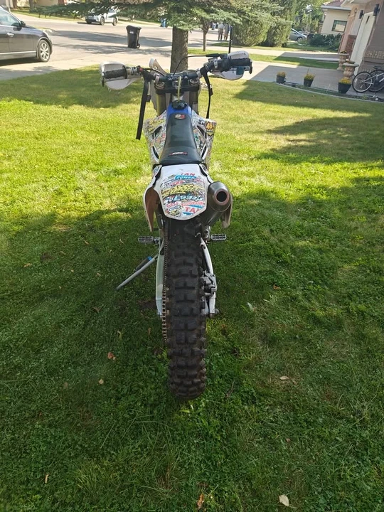 Yamaha YZ - Image 5 of 7