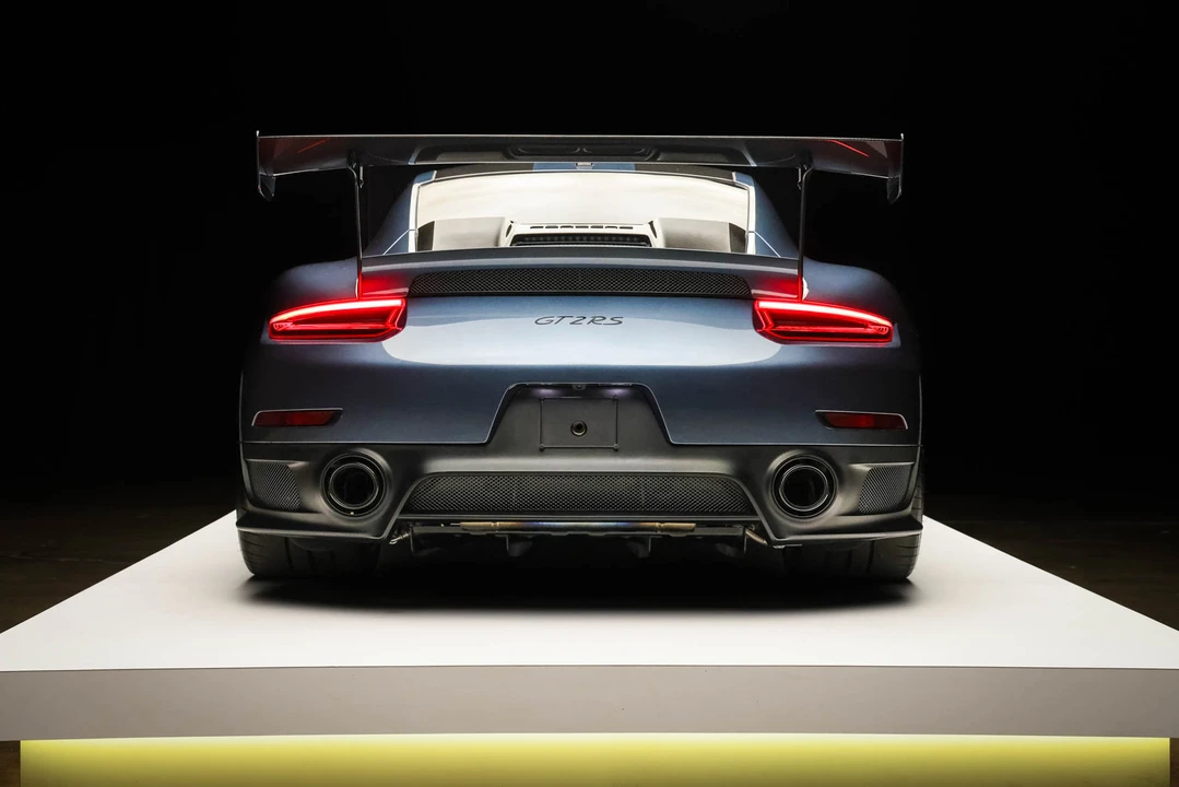 2018 Porsche 991 GT2 RS - Image 25 of 31