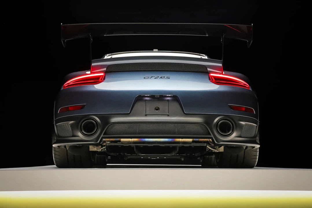 2018 Porsche 991 GT2 RS - Image 27 of 31