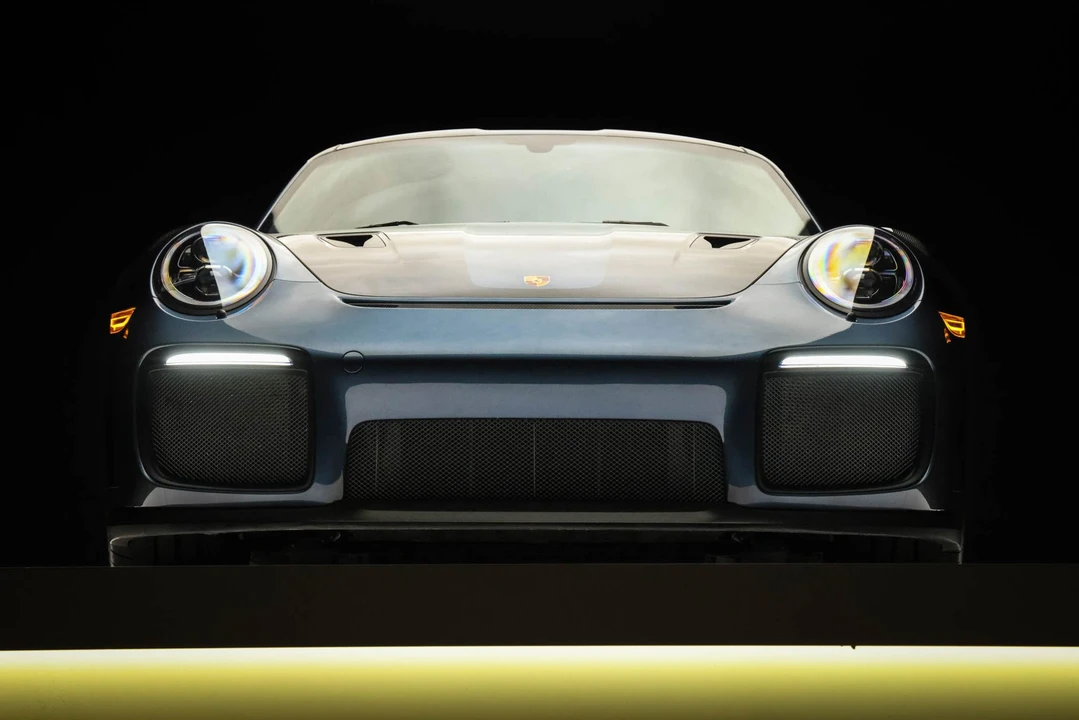 2018 Porsche 991 GT2 RS - Image 11 of 31