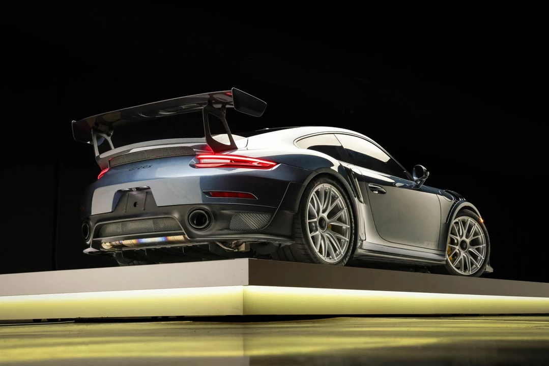 2018 Porsche 991 GT2 RS - Image 23 of 31
