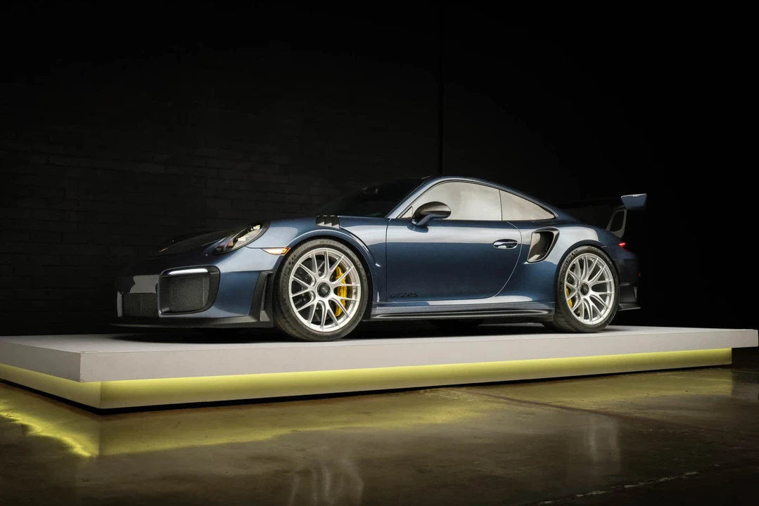 2018 Porsche 991 GT2 RS - Image 3 of 31