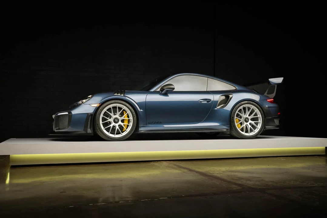2018 Porsche 991 GT2 RS - Image 2 of 31