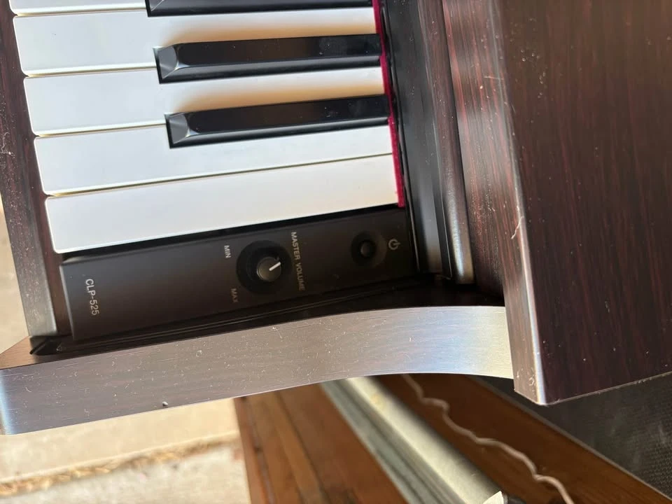Yamaha - Image 3 of 4