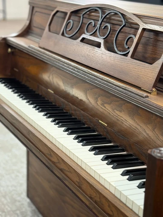 Yamaha - Image 2 of 3