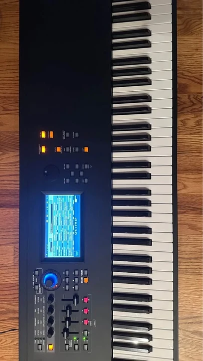 Yamaha - Image 2 of 4