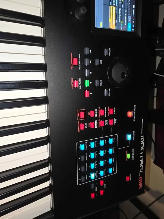 Yamaha - Image 2 of 7