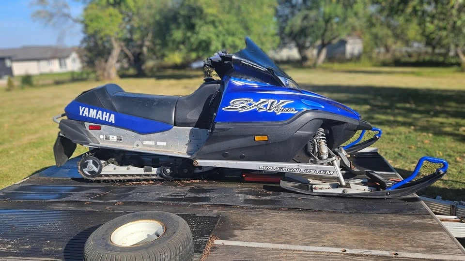 2002 Yamaha - Image 2 of 4
