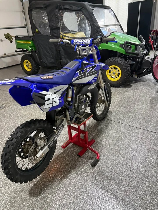 Yamaha YZ - Image 5 of 6