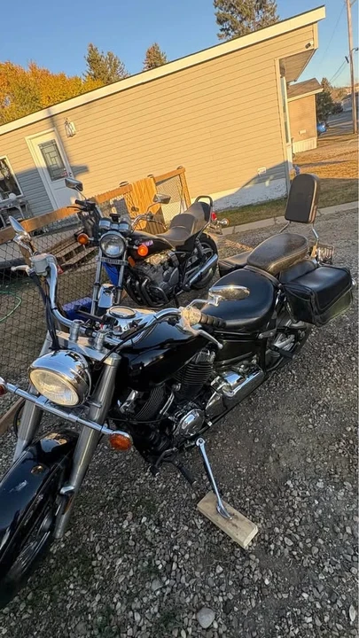 1999 Yamaha - Image 3 of 5