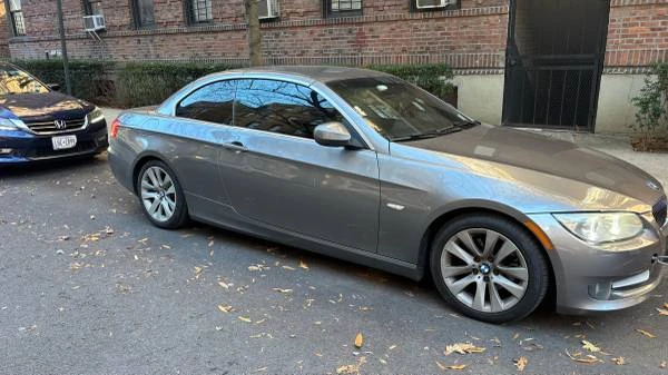 2012 BMW E93 3 Series Convertible - Image 4 of 11