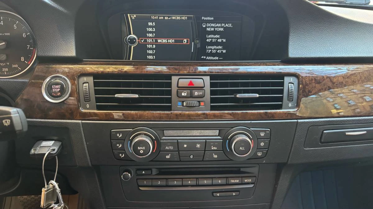 2012 BMW - Image 9 of 10