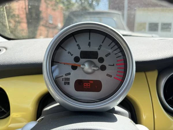 2006 Mini Mini 1st Gen - Image 6 of 12