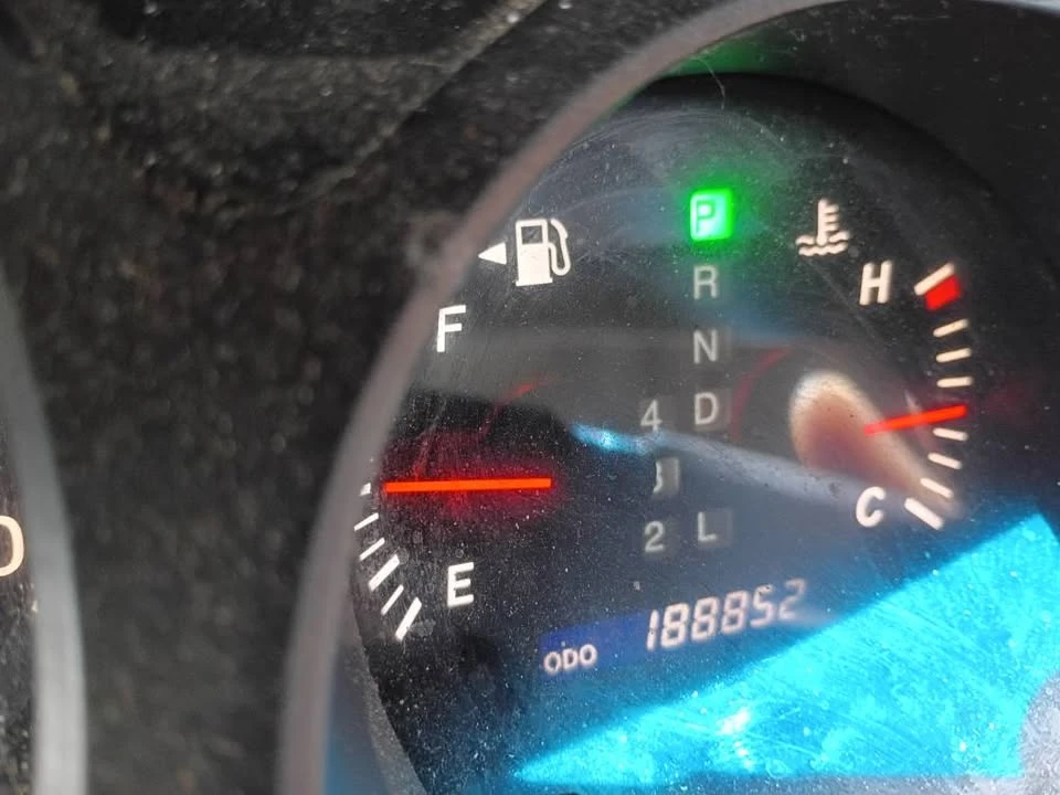 2004 Lexus ES 4th Gen - Image 13 of 16