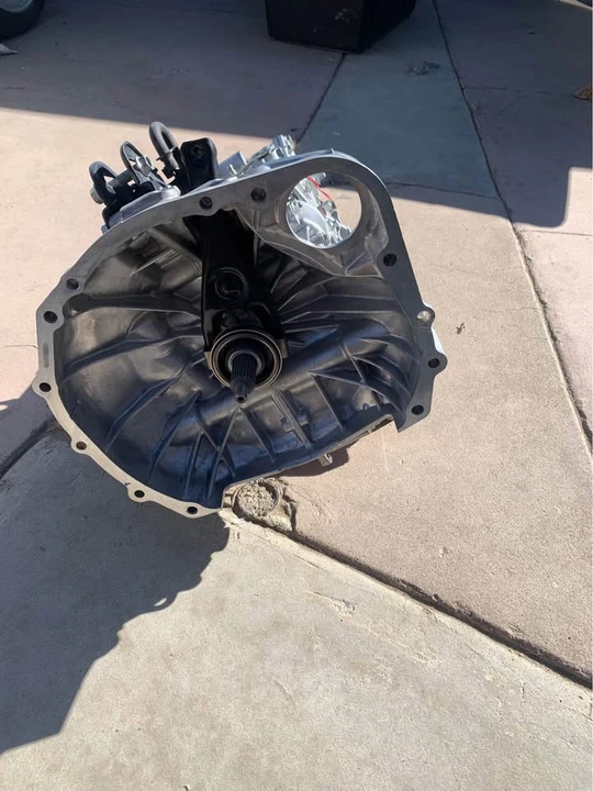 2015 Parts & Memorabilia Gearboxes - Image 7 of 9