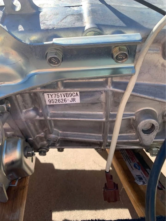 2015 Parts & Memorabilia Gearboxes - Image 3 of 9