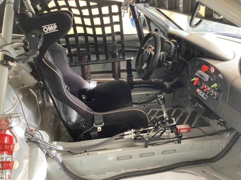 1999 Porsche 986 Boxster - Image 11 of 31