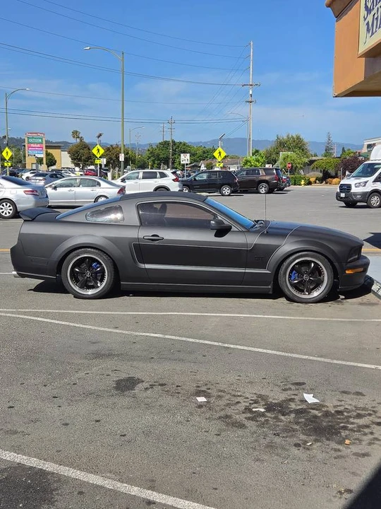 2005 Ford S197 Mustang GT - Image 3 of 7