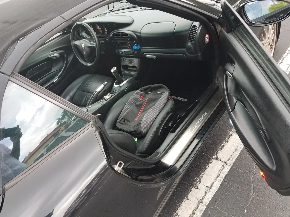 2003 Porsche 911 - Image 2 of 5