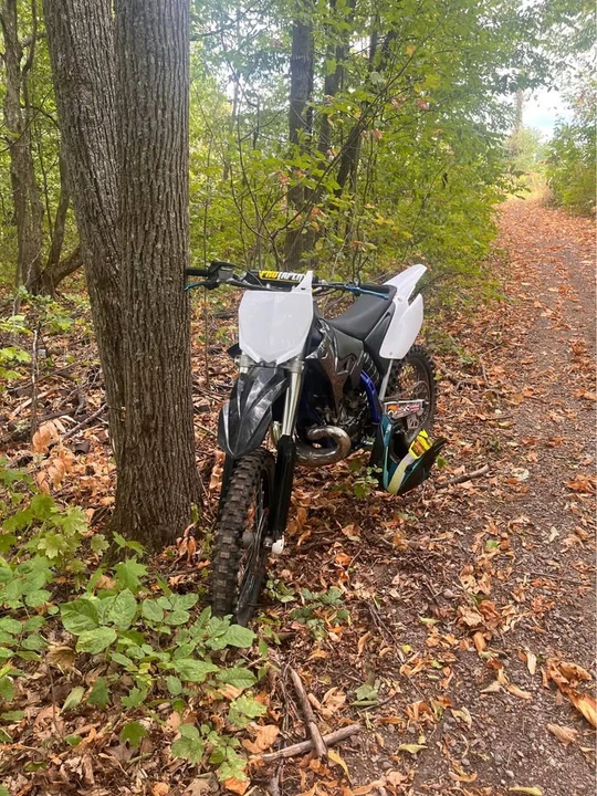 Yamaha YZ - Image 3 of 3
