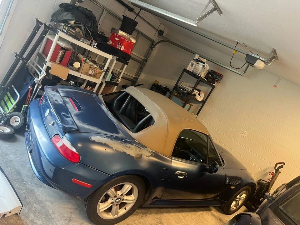 2002 BMW Z3 Roadster - Image 2 of 17