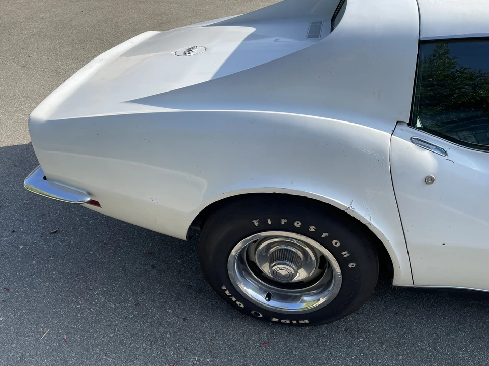 1969 Chevrolet Corvette C3 - Image 17 of 31