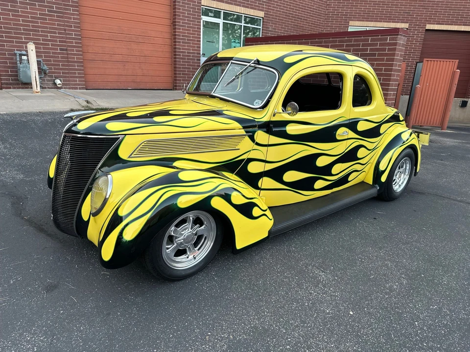 1937 Ford Standard & Deluxe & Super Deluxe - Image 13 of 31