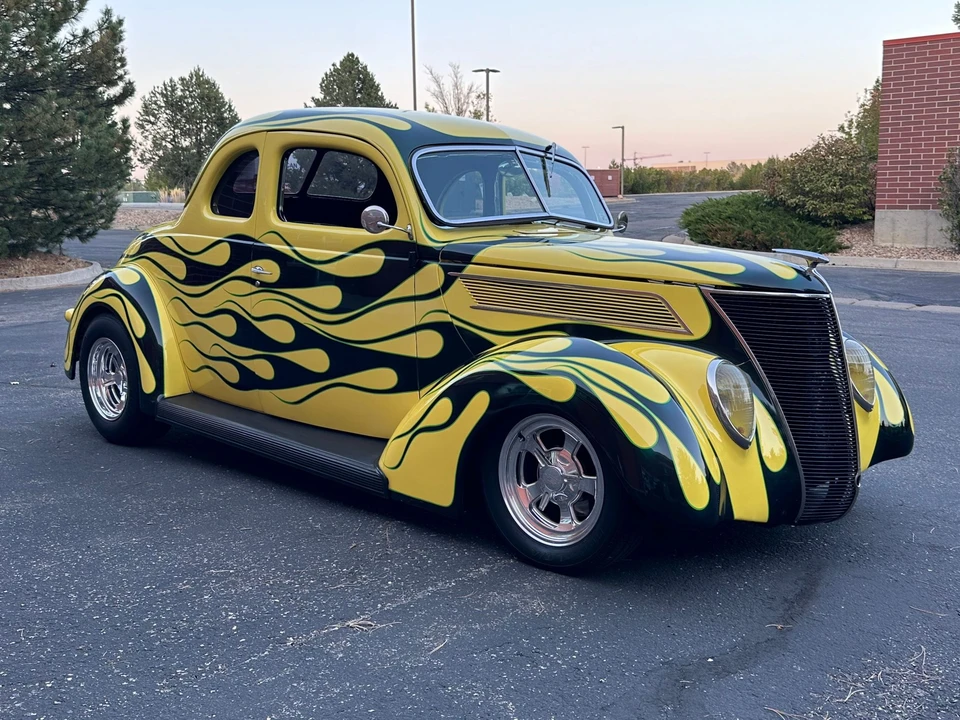 1937 Ford Standard & Deluxe & Super Deluxe - Image 18 of 31